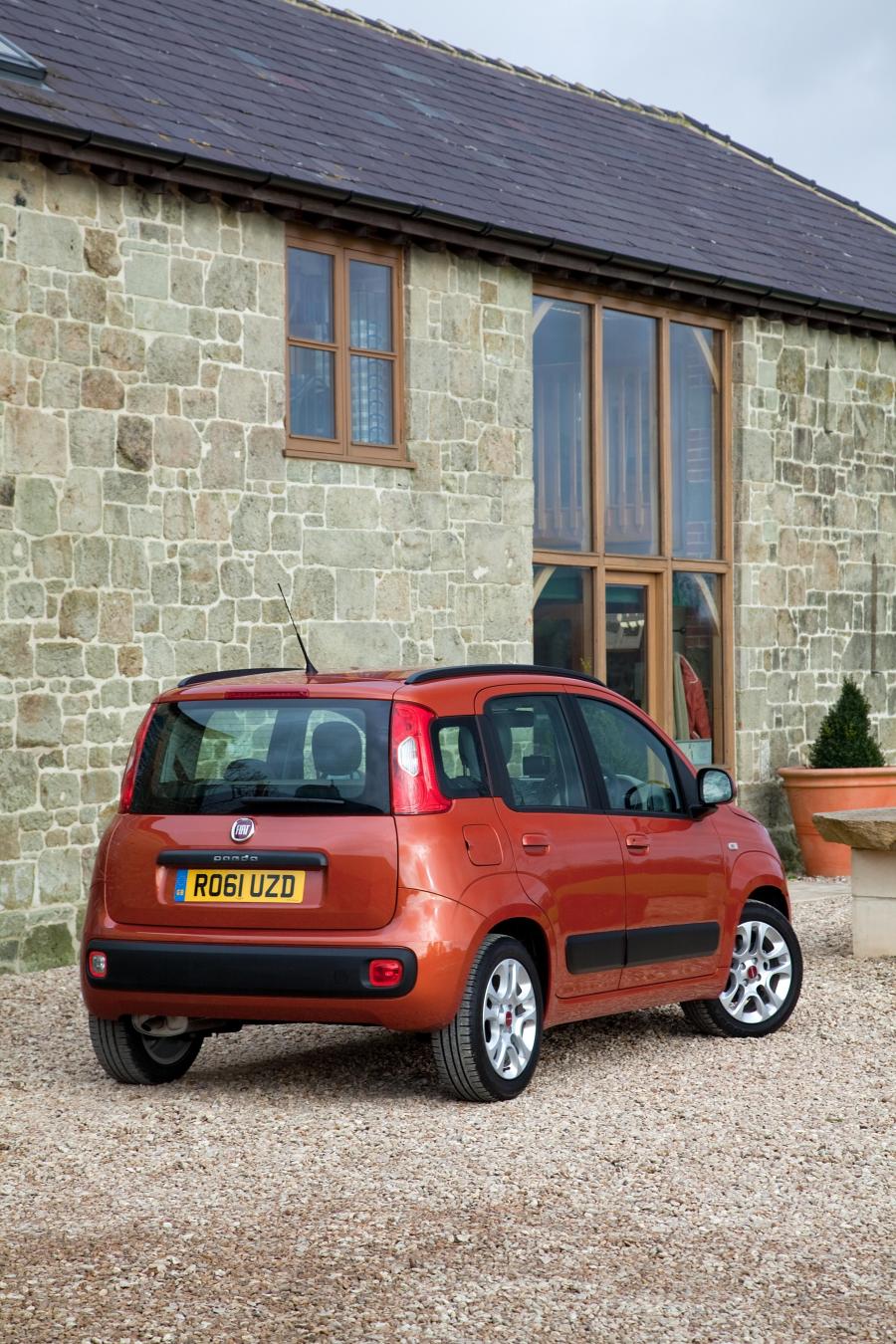  Fiat Panda 2012 года  (UK) (фото 112 из 125)
